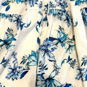 Blue Floral Dress SIZE XL 🦋✨